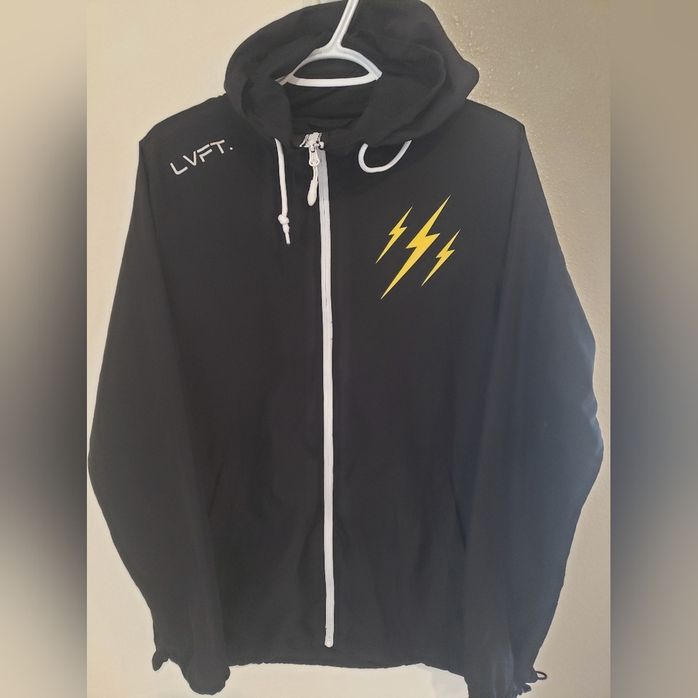 LVFT Live Fit Hooded Windbreaker Jacket Men's Medium in Great Condition